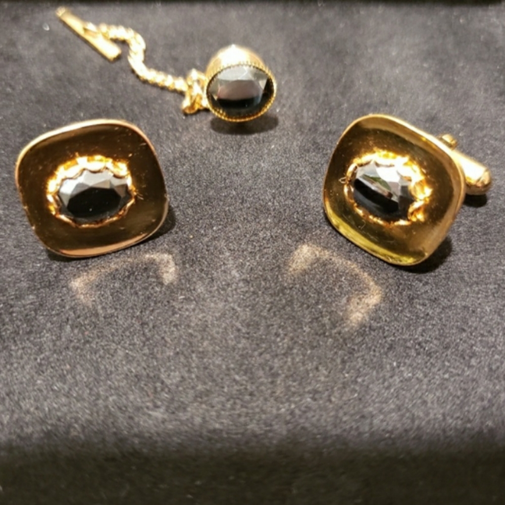 Marcasite cuff links and tie pin set.